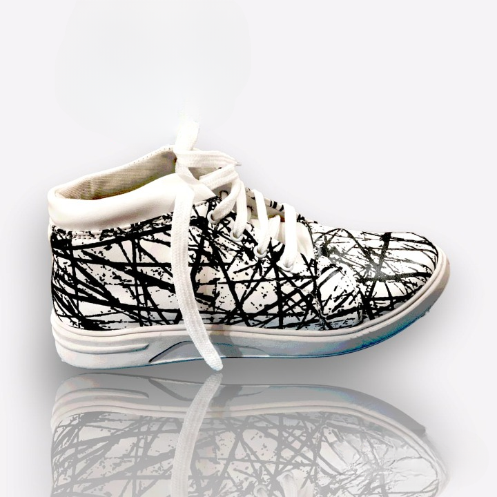 Black Pattern White Mesh Long Shoes