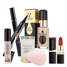 Complete meckup Face Kit with Foundation